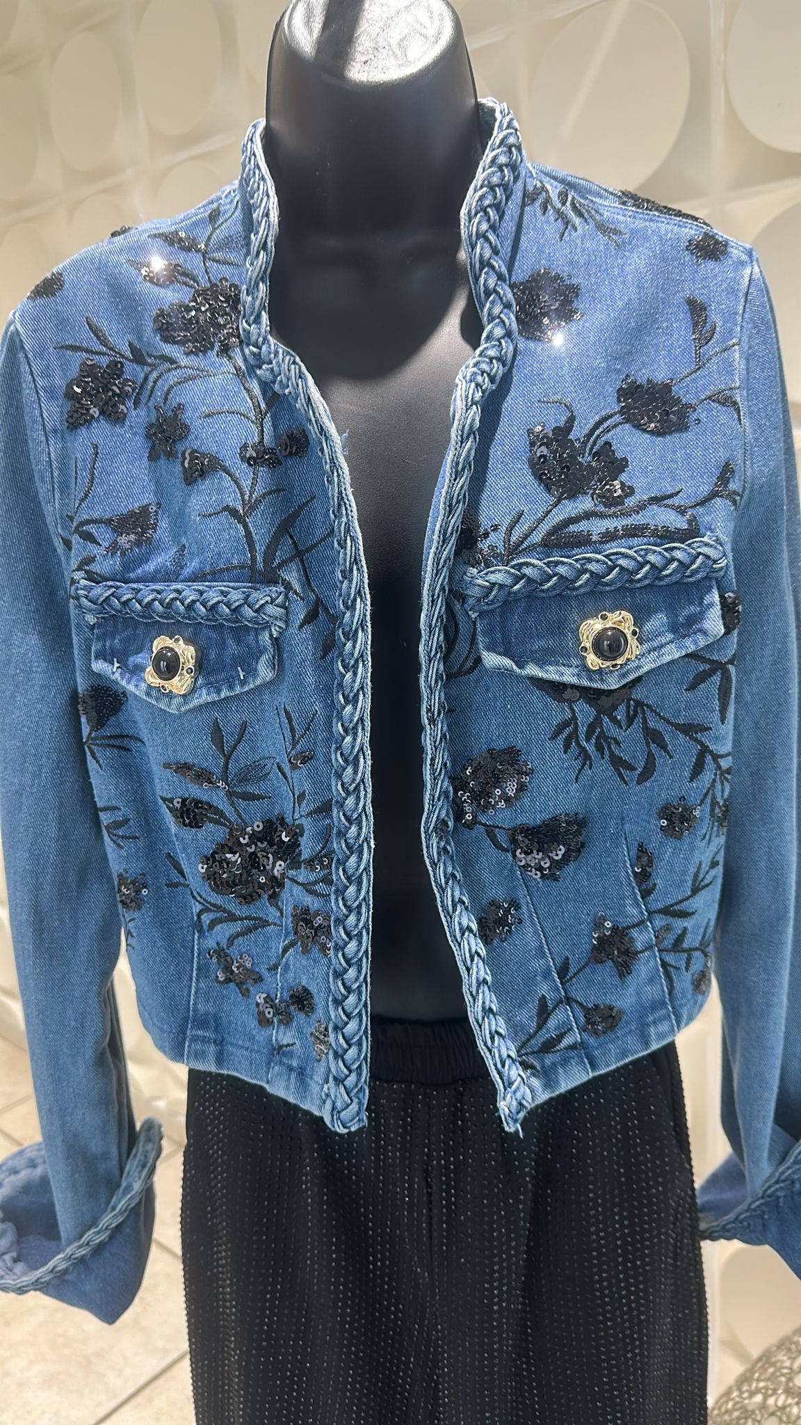 Chaqueta de Mahon bordada